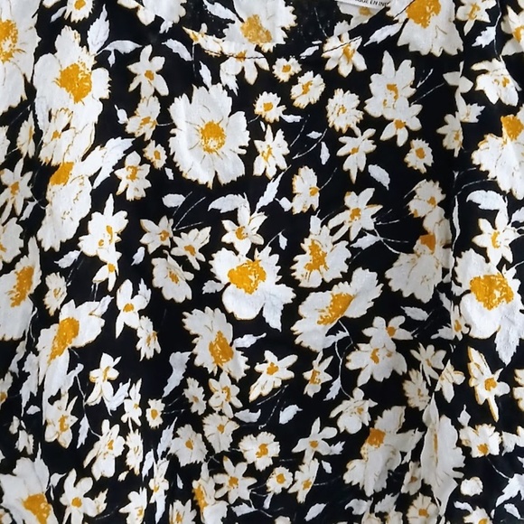 Kimchi Blue Cropped Tank Top - Picture 4 of 4